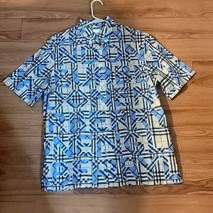 Mens sz S burberry print button up t-shirt